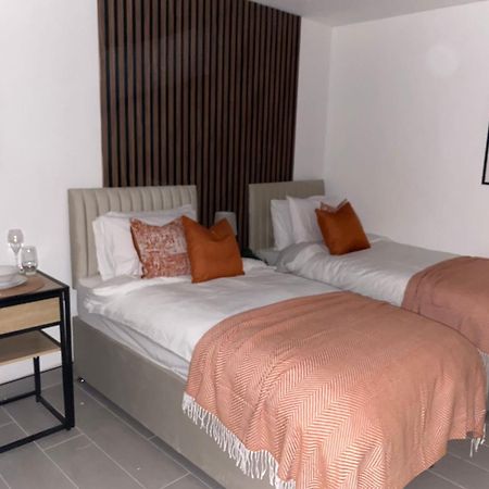 Comfort Style Brand New Selly Oaks Apartment Birmingham Bagian luar foto