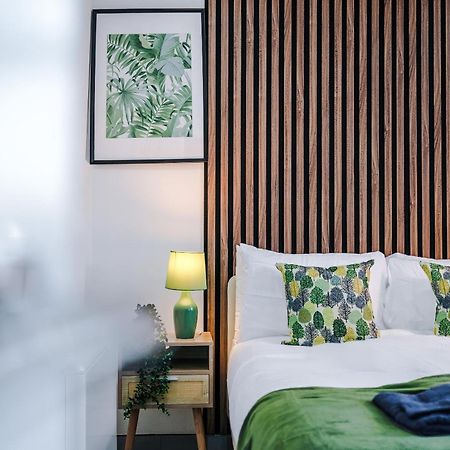 Comfort Style Brand New Selly Oaks Apartment Birmingham Bagian luar foto